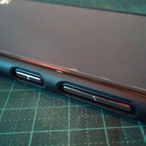 Zenfone3 オススメのケース Ze5kl クレードルも発見