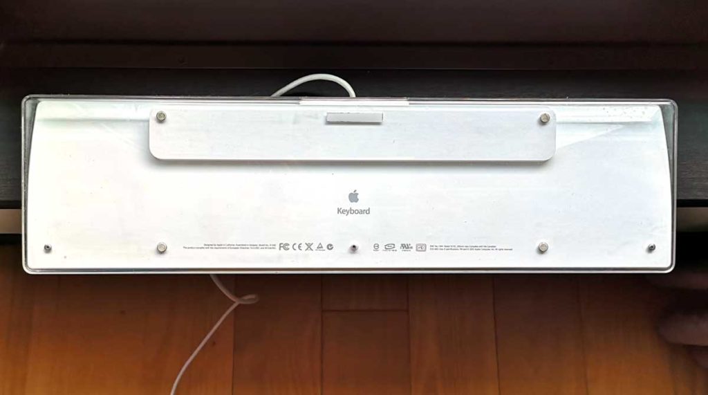 キーボード 清掃完了　ウラ
