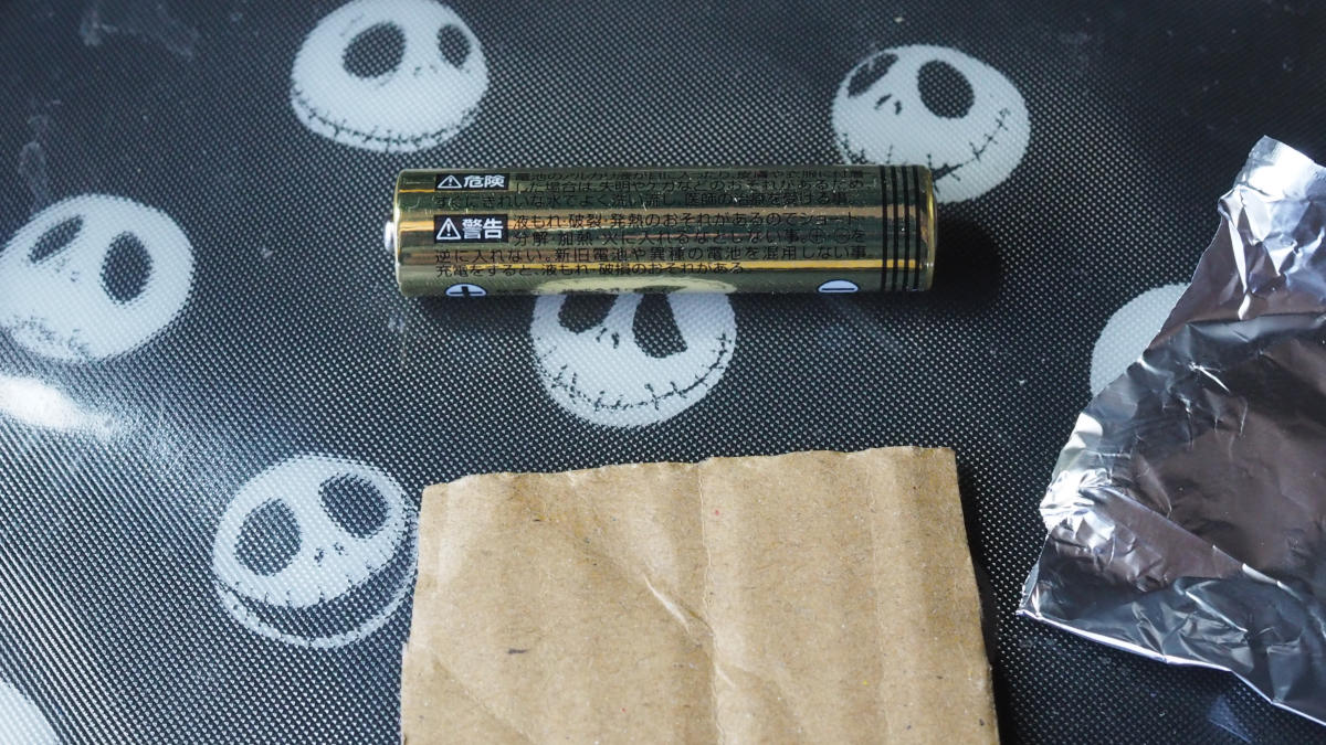 ダミー電池 ダンボール 乾電池