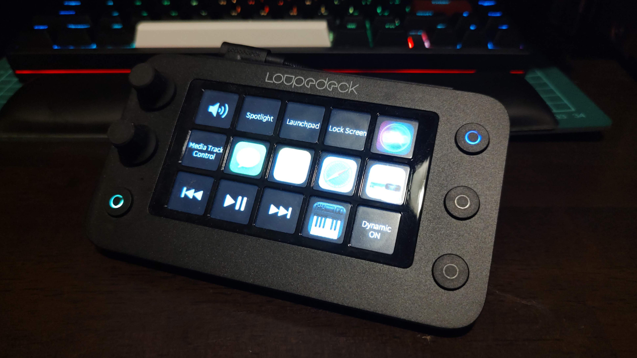 左手デバイス Loupedeck Live S をイラレで使ってみる Mac/PC